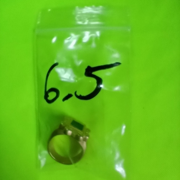 Goldtone decorative blue square matte finish Ring size 6.5 - Picture 2 of 4